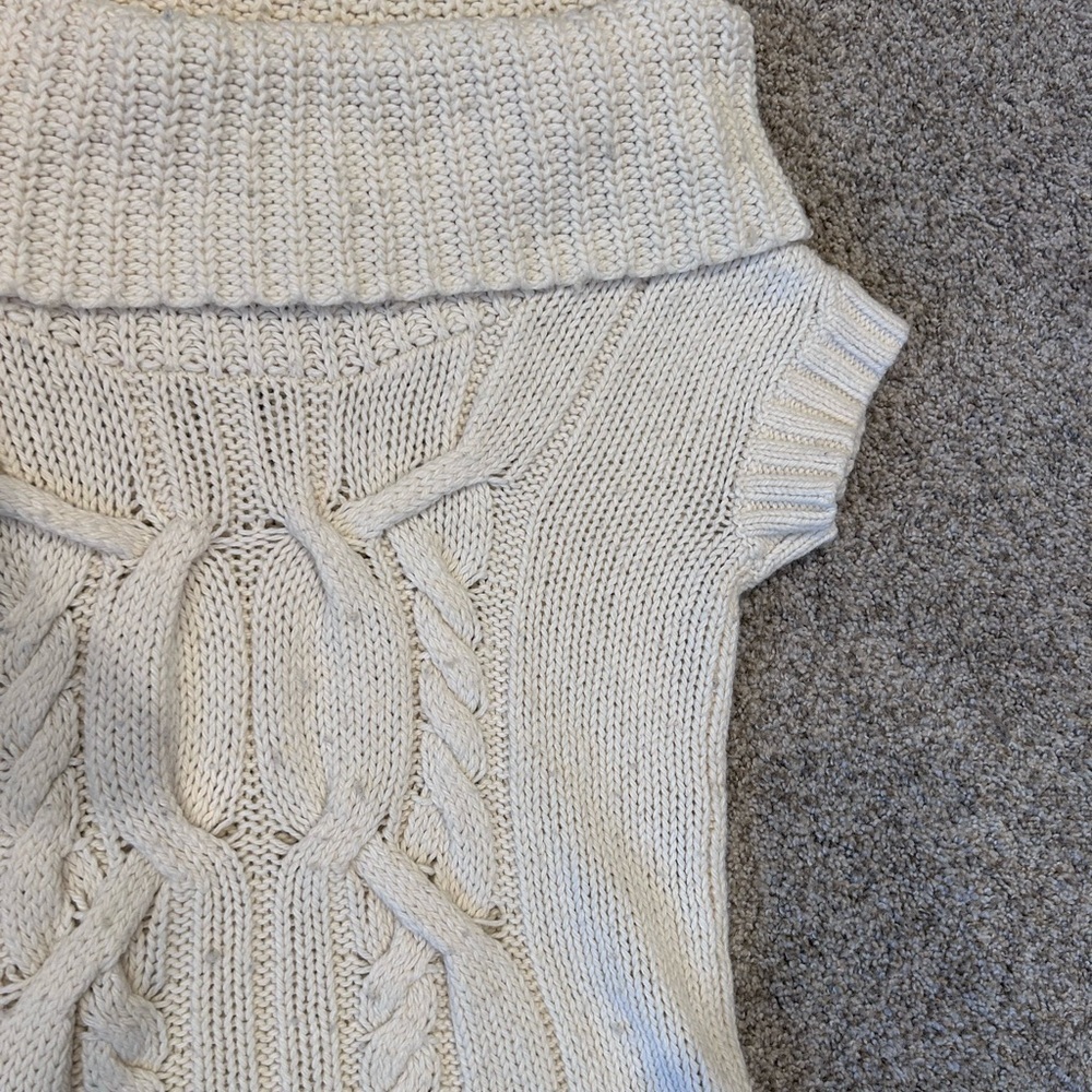 American Eagle Y2K Wool Blend Cable Knit Wide Cowl Neck Short Sleeve. Bella Swan - Picture 3 of 14